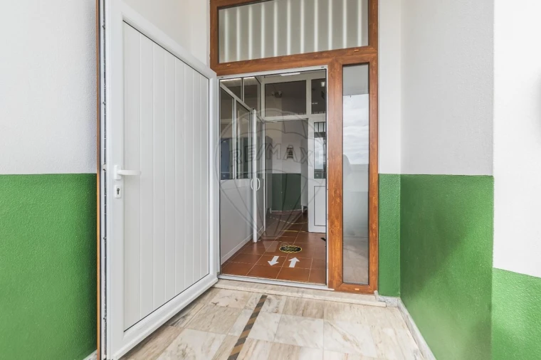 Negócio para Venda em Peniche Foto 28