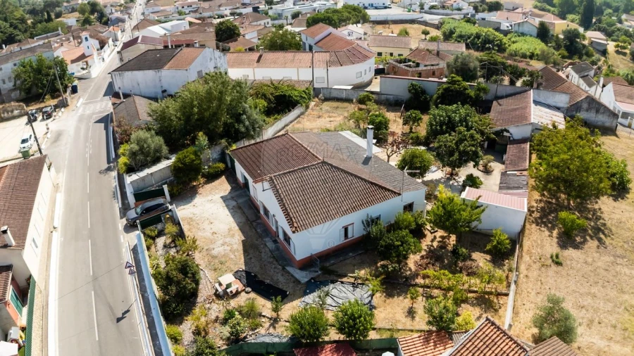 Moradia T4 para Venda em Asseiceira Foto 30