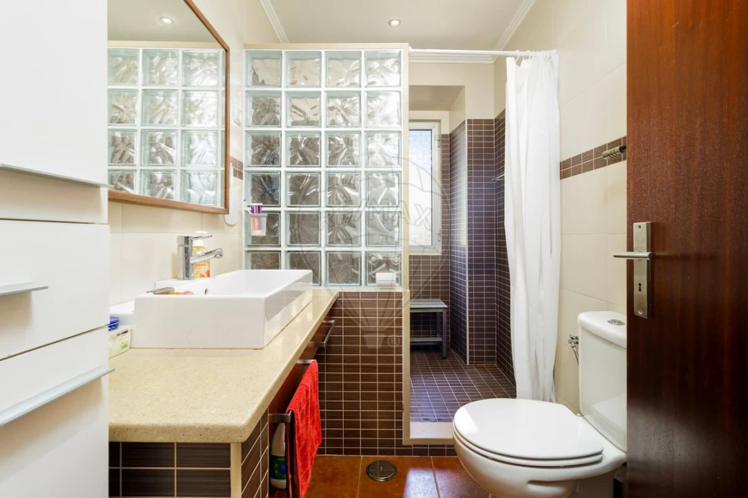 Moradia T4 para Venda em Asseiceira Foto 10