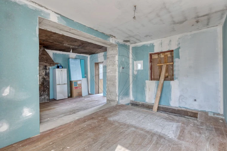 Moradia T3 para Venda em Talhadas Foto 7