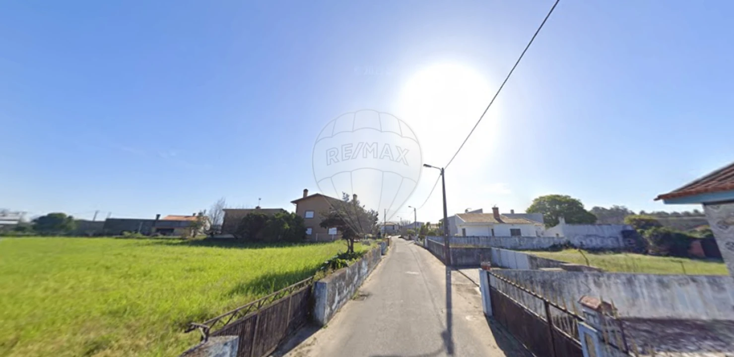 Terreno para Venda em Avanca Foto 3