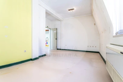 Moradia T7 para Venda em União das Freguesias de Setúbal