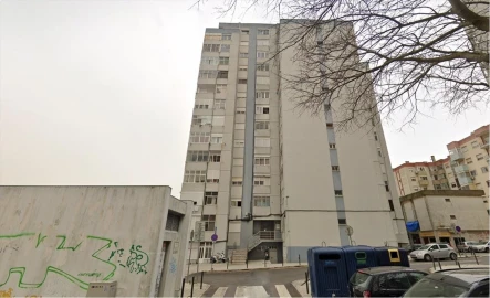 Apartamento T1 para Venda em Águas Livres