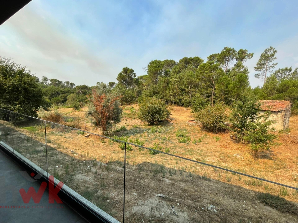 Moradia T5 para Venda em Canelas e Espiunca Foto 44