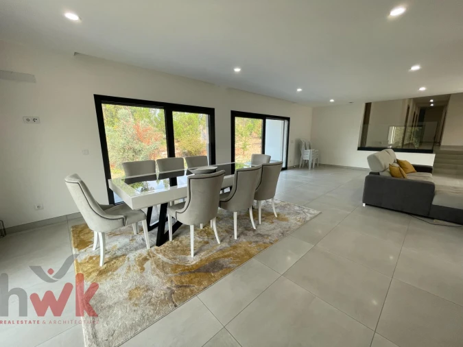 Moradia T5 para Venda em Canelas e Espiunca Foto 7