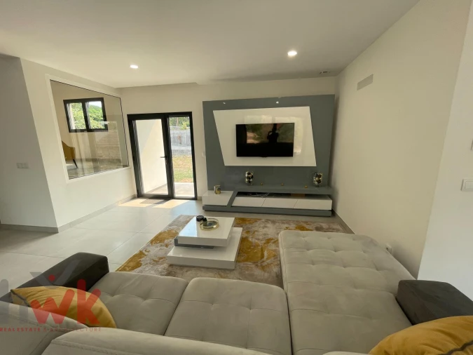 Moradia T5 para Venda em Canelas e Espiunca Foto 6