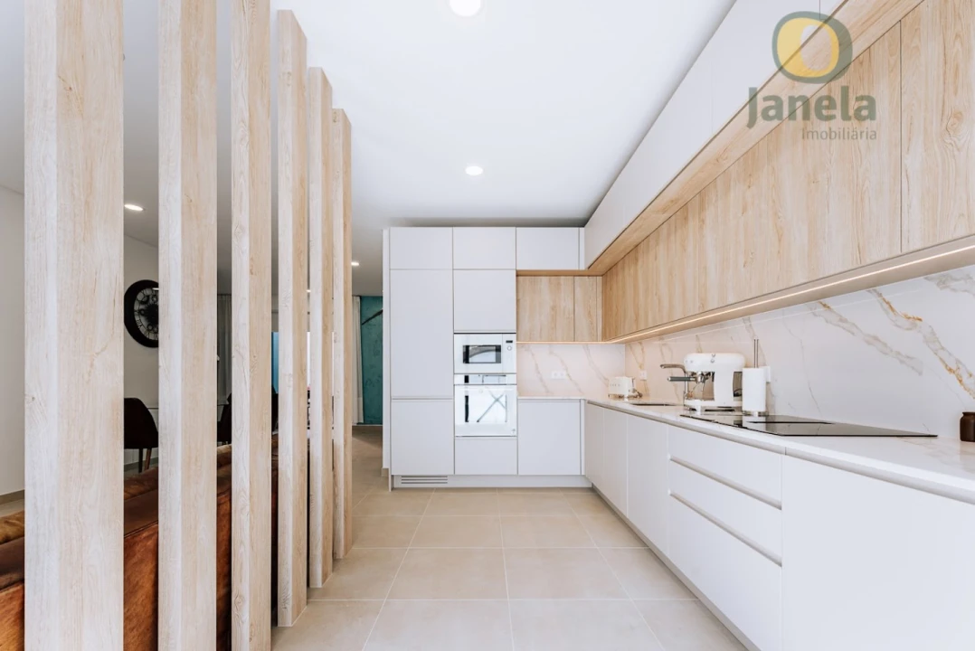Apartamento T2 para Venda em Faro (Sé e São Pedro) Foto 5