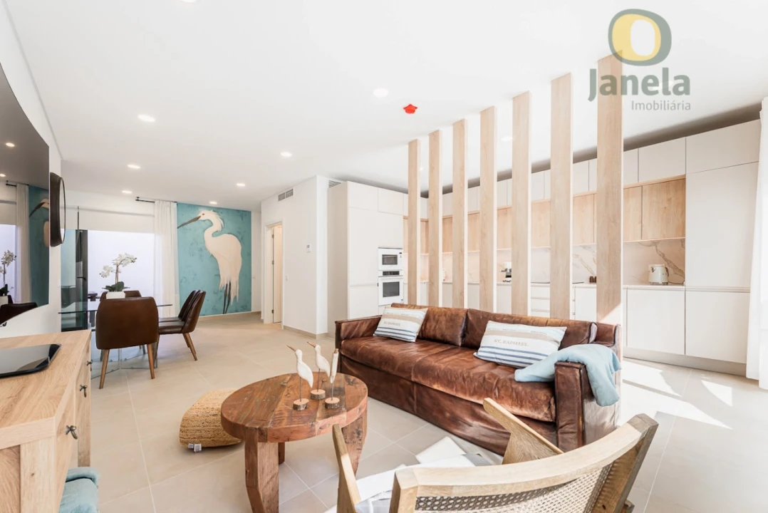 Apartamento T2 para Venda em Faro (Sé e São Pedro) Foto 2