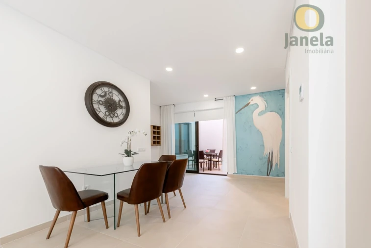 Apartamento T2 para Venda em Faro (Sé e São Pedro) Foto 13