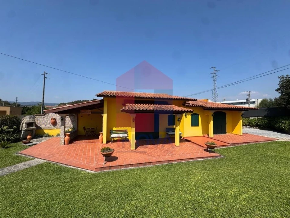 Moradia T5 para Venda em Turiz Foto 46