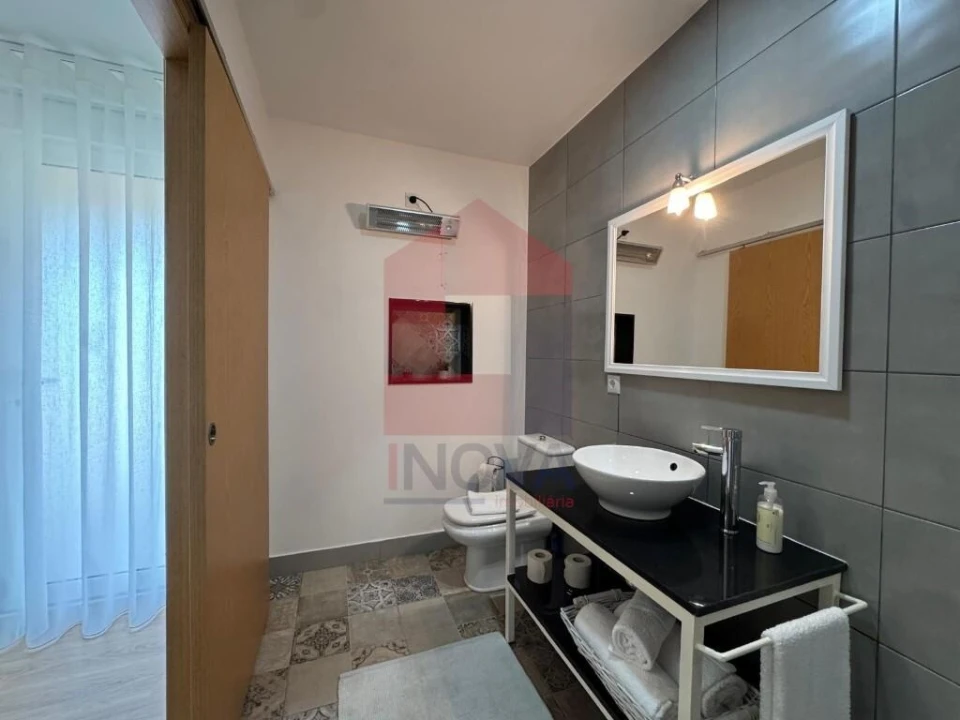 Moradia T5 para Venda em Turiz Foto 39