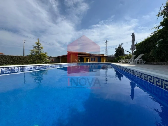 Moradia T5 para Venda em Turiz Foto 67