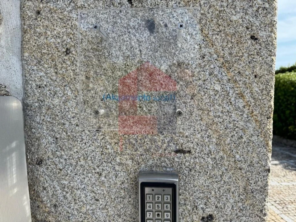 Moradia T5 para Venda em Turiz Foto 87