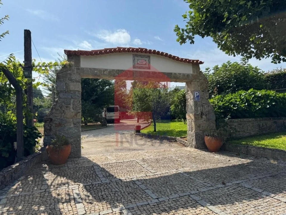 Moradia T5 para Venda em Turiz Foto 85