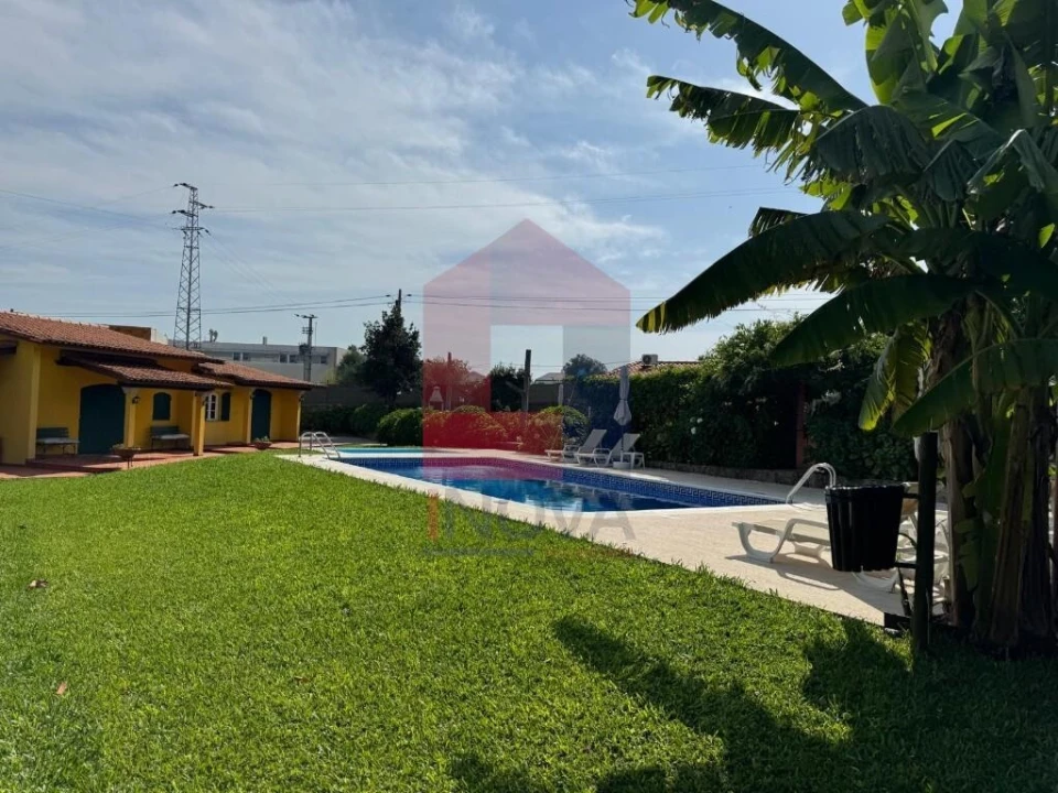 Moradia T5 para Venda em Turiz Foto 73