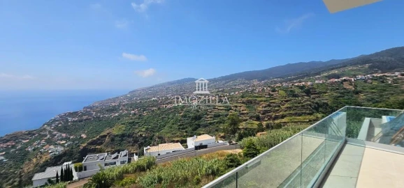 Moradia T3 para Venda em Arco da Calheta