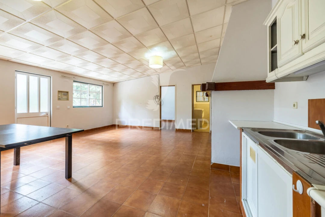 Moradia T2 para Venda em Cela Foto 17