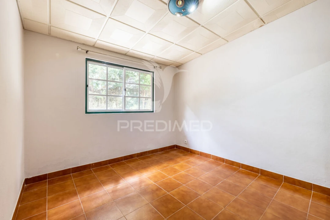 Moradia T2 para Venda em Cela Foto 19