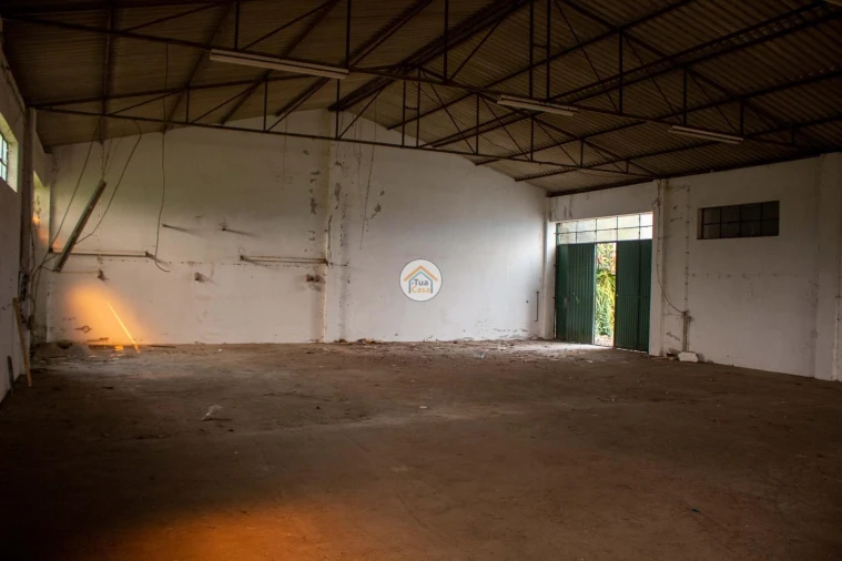 Armazém para Venda em Sanguedo Foto 10