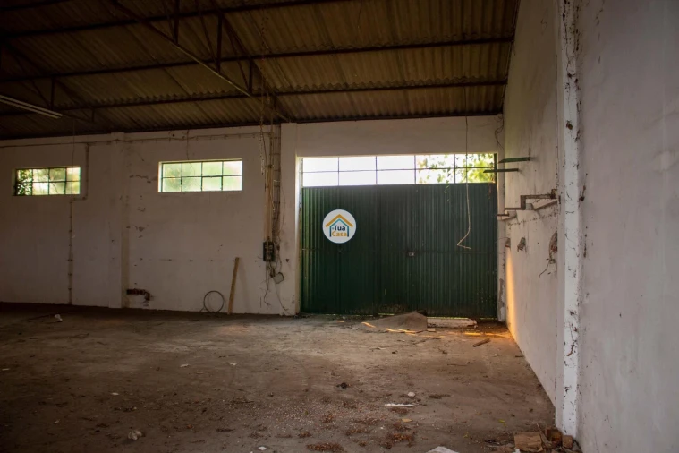 Armazém para Venda em Sanguedo Foto 8