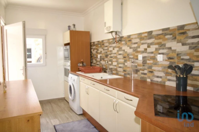 Moradia T3 para Venda em Montalegre e Padroso Foto 3