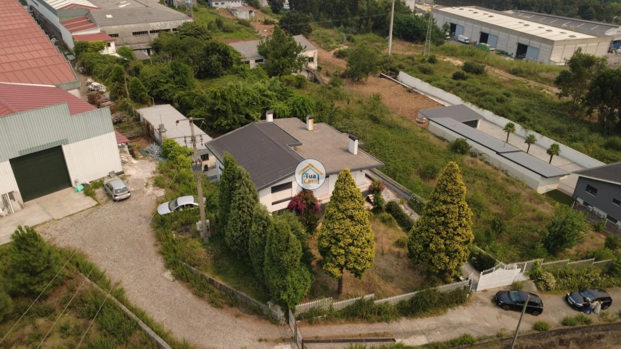 Moradia T3 para Venda em Sanguedo Foto 14