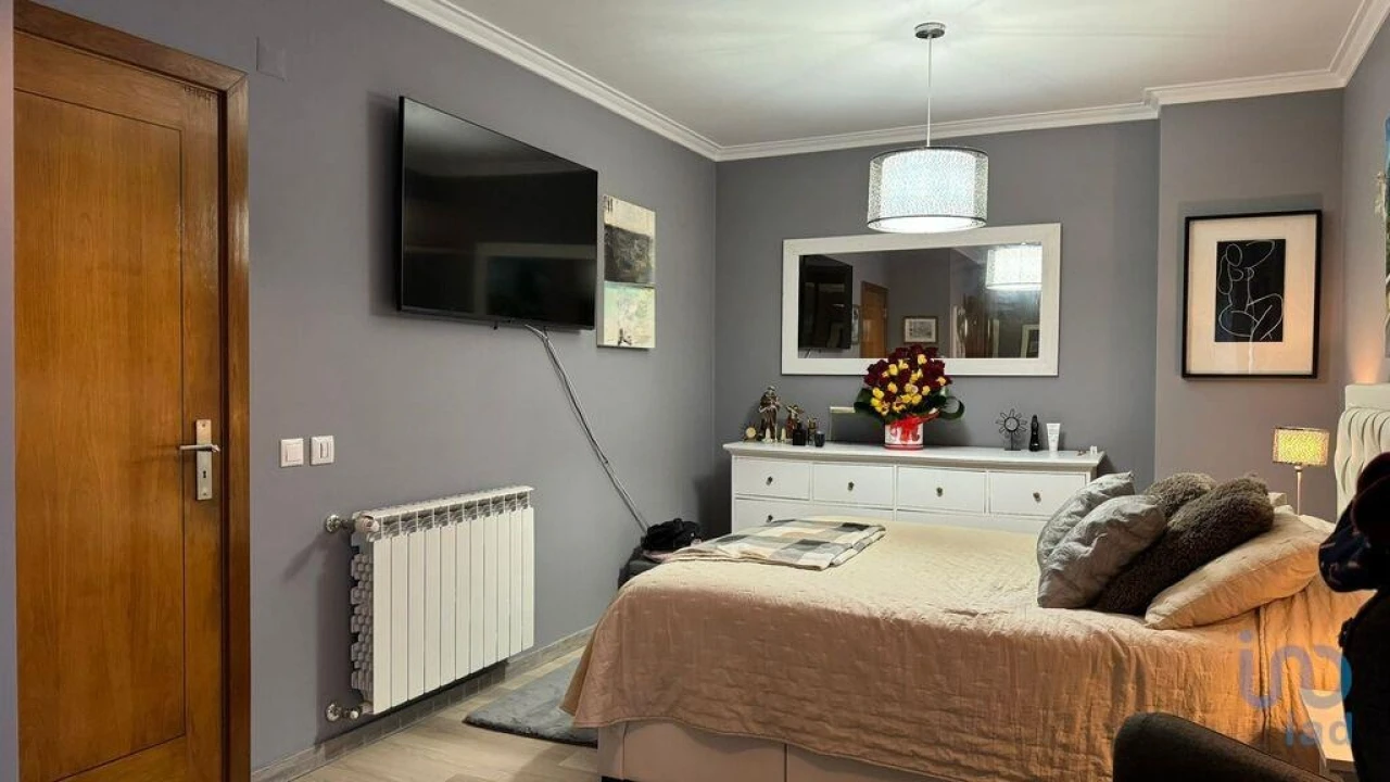 Moradia T6 para Venda em São João das Lampas e Terrugem Foto 7