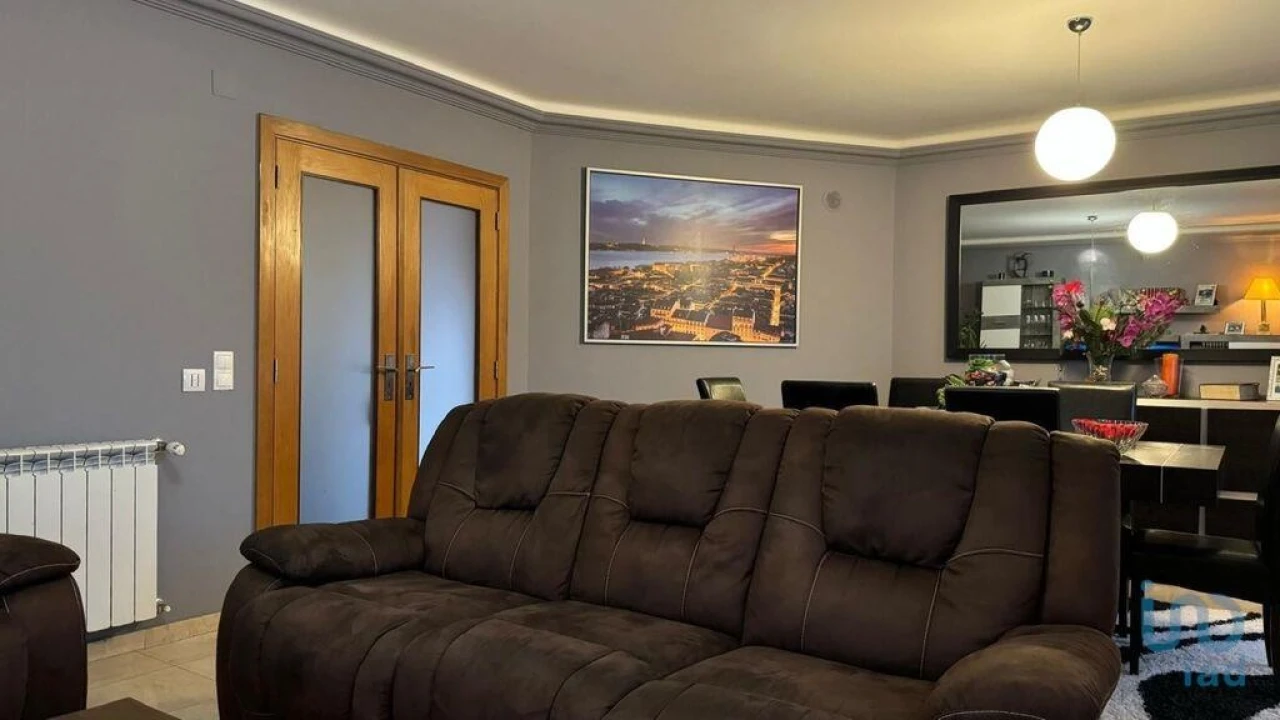 Moradia T6 para Venda em São João das Lampas e Terrugem Foto 9