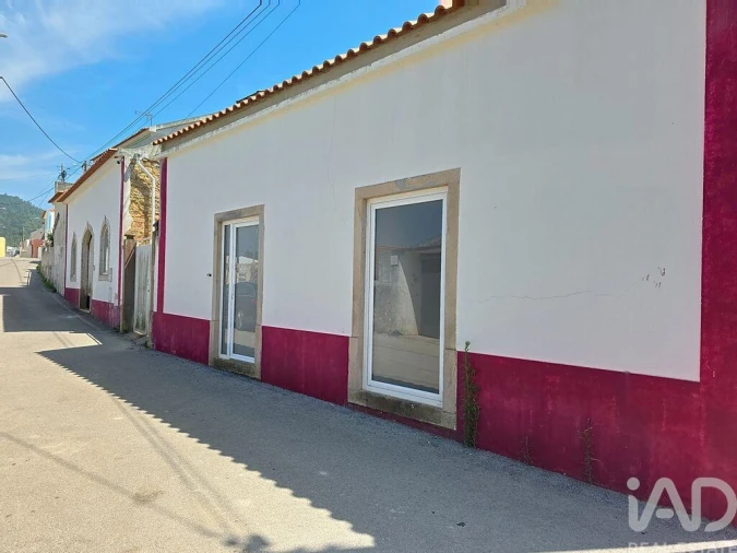 Moradia T3 para Venda em Maxial e Monte Redondo Foto 30