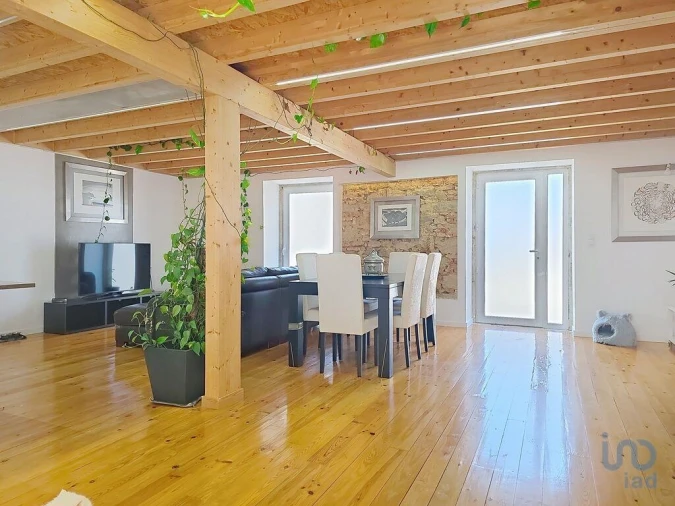 Moradia T3 para Venda em Maxial e Monte Redondo Foto 1