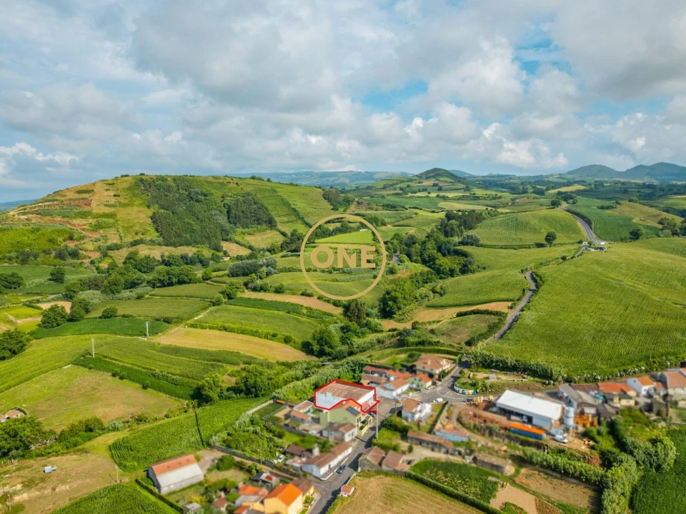 Loja para Venda em Fenais da Ajuda Foto 5