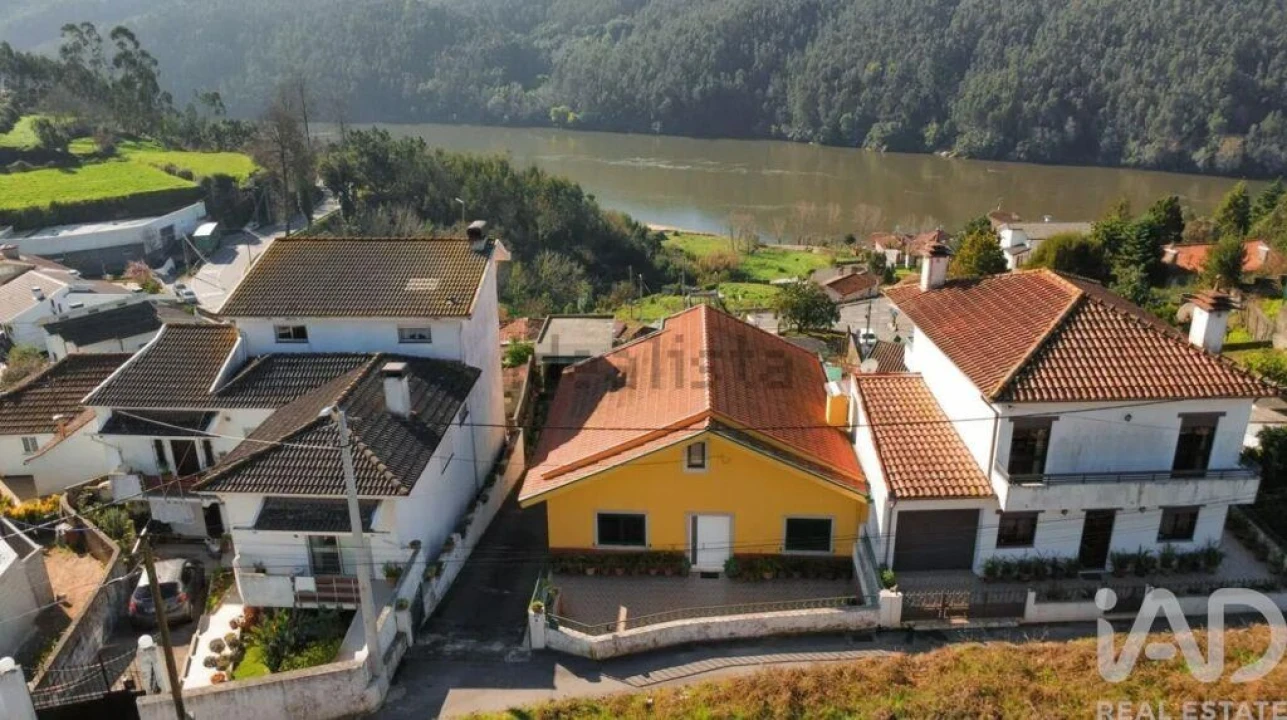 Moradia T4 para Venda em Foz do Sousa e Covelo Foto 19