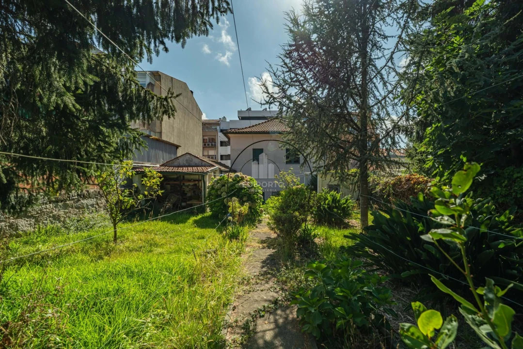 Moradia T5 para Venda em Santa Marinha e São Pedro da Afurada Foto 23