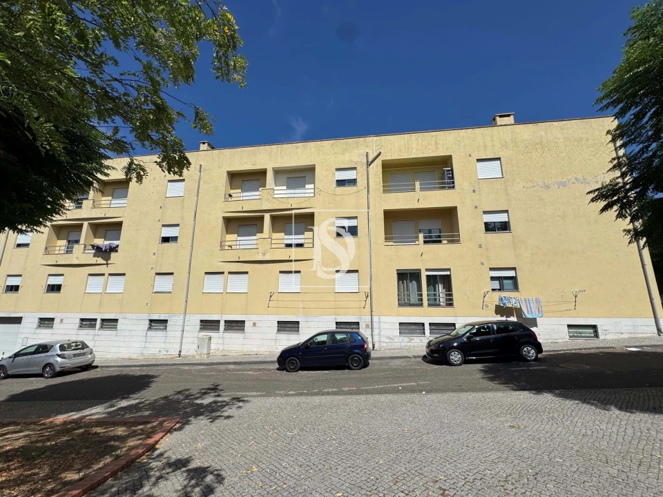 Apartamento T1 para Venda em Alter do Chão Foto 1