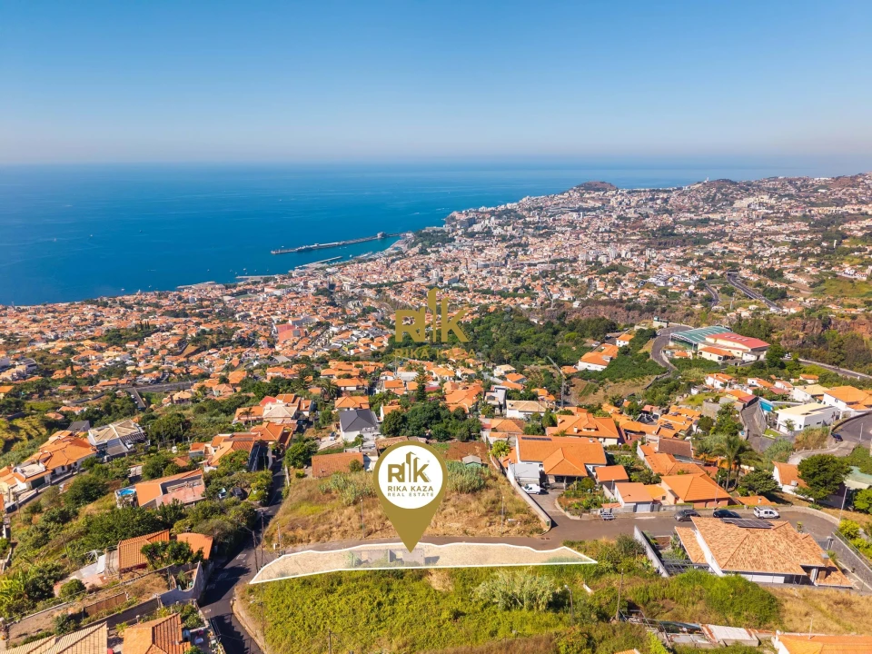 Terreno para Venda em Funchal (Santa Maria Maior) Foto 18