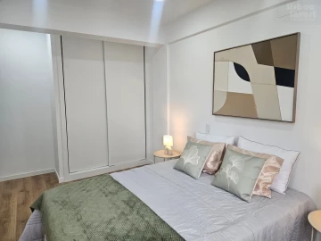 Apartamento T3 para Venda em Benfica