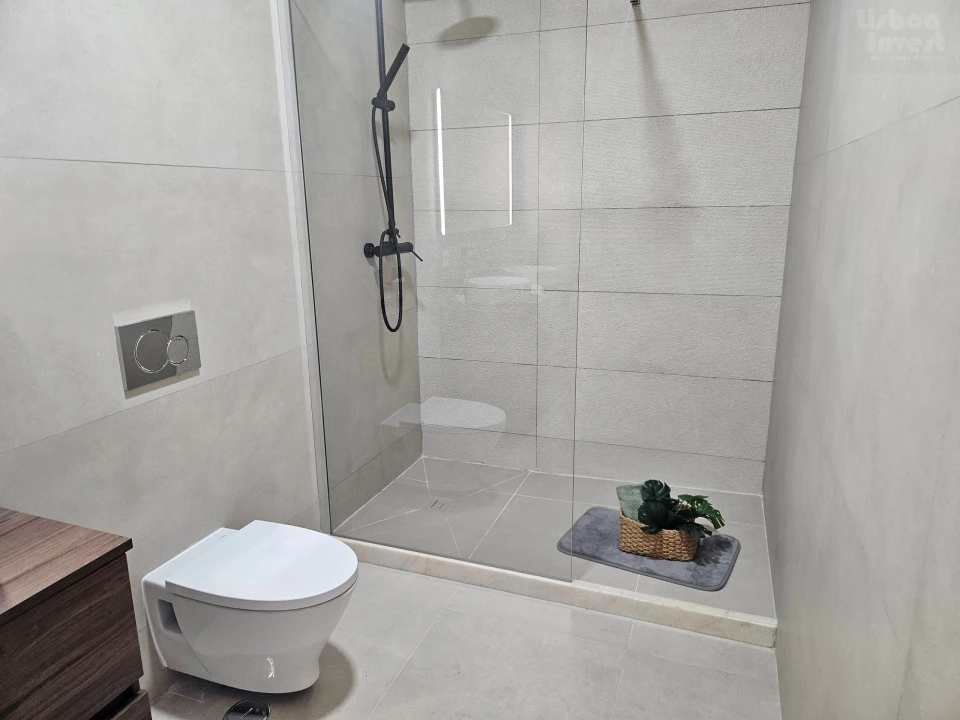 Apartamento T3 para Venda em Benfica Foto 22
