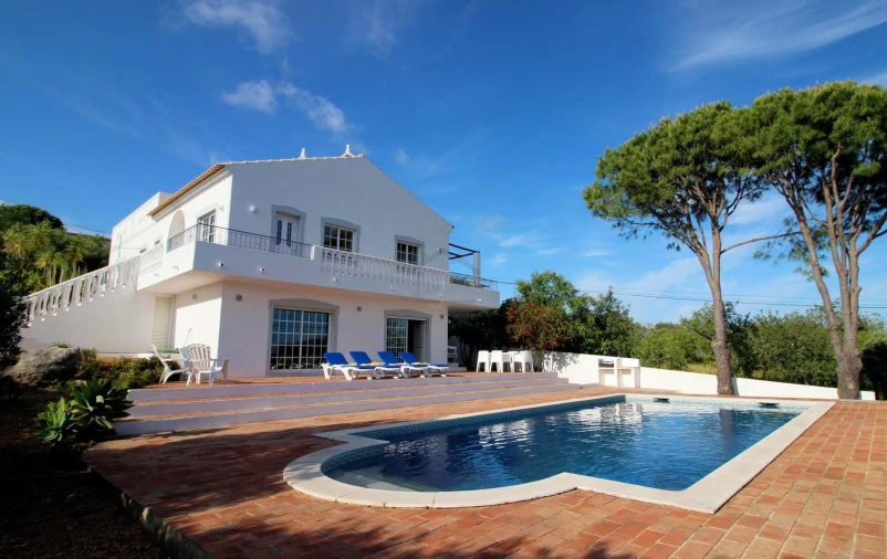 Moradia T4 para Venda em São Brás de Alportel Foto 2