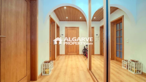 Apartamento T1 para Venda em Quarteira