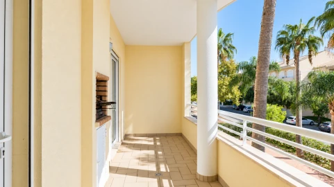 Apartamento T1 para Venda em Quarteira