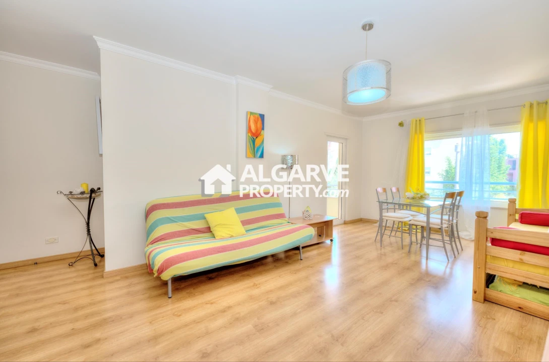 Apartamento T1 para Venda em Quarteira Foto 10