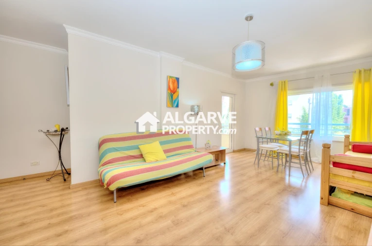 Apartamento T1 para Venda em Quarteira Foto 10