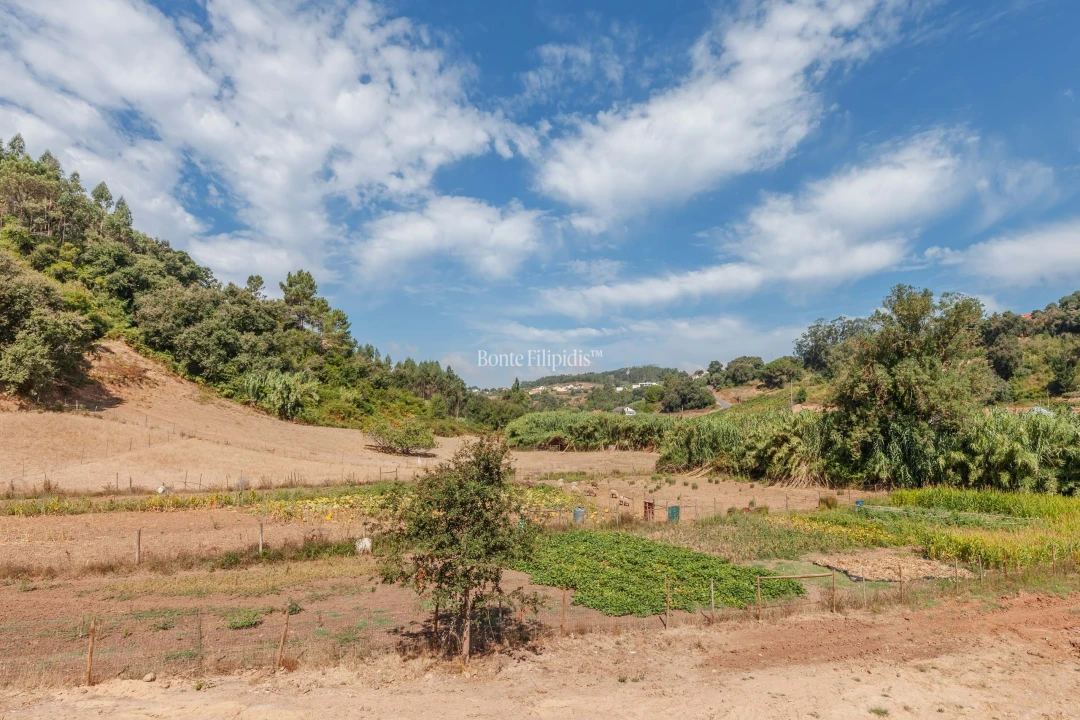 Moradia T3 para Venda em Alvorninha Foto 23