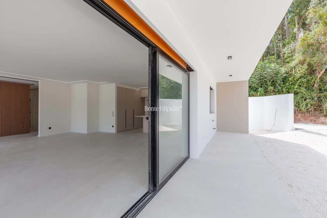 Moradia T3 para Venda em Alvorninha Foto 39