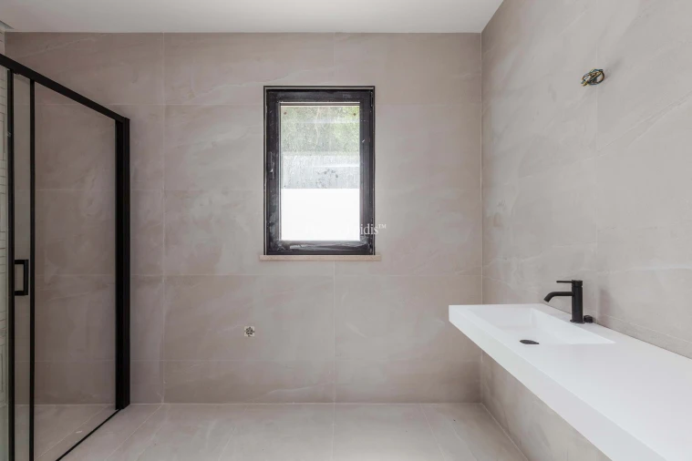 Moradia T3 para Venda em Alvorninha Foto 59