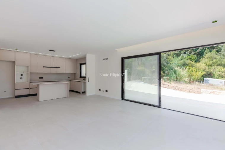 Moradia T3 para Venda em Alvorninha Foto 29