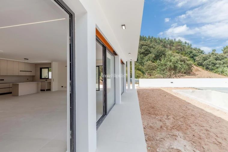 Moradia T3 para Venda em Alvorninha Foto 37