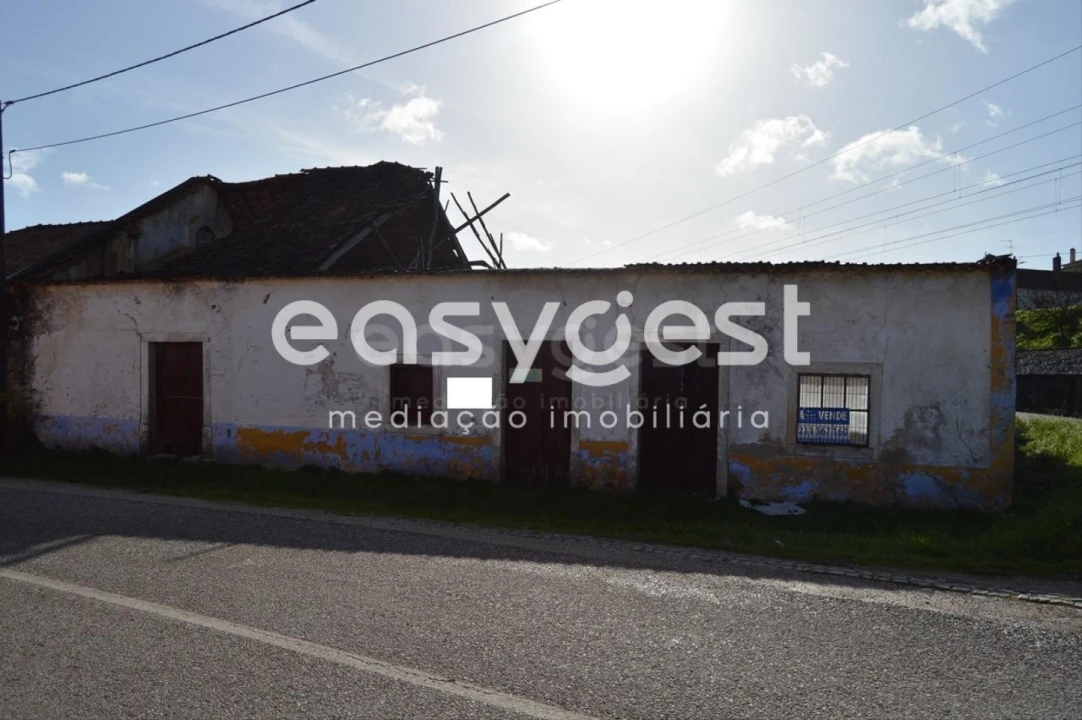 Armazém para Venda em Assentiz Foto 1