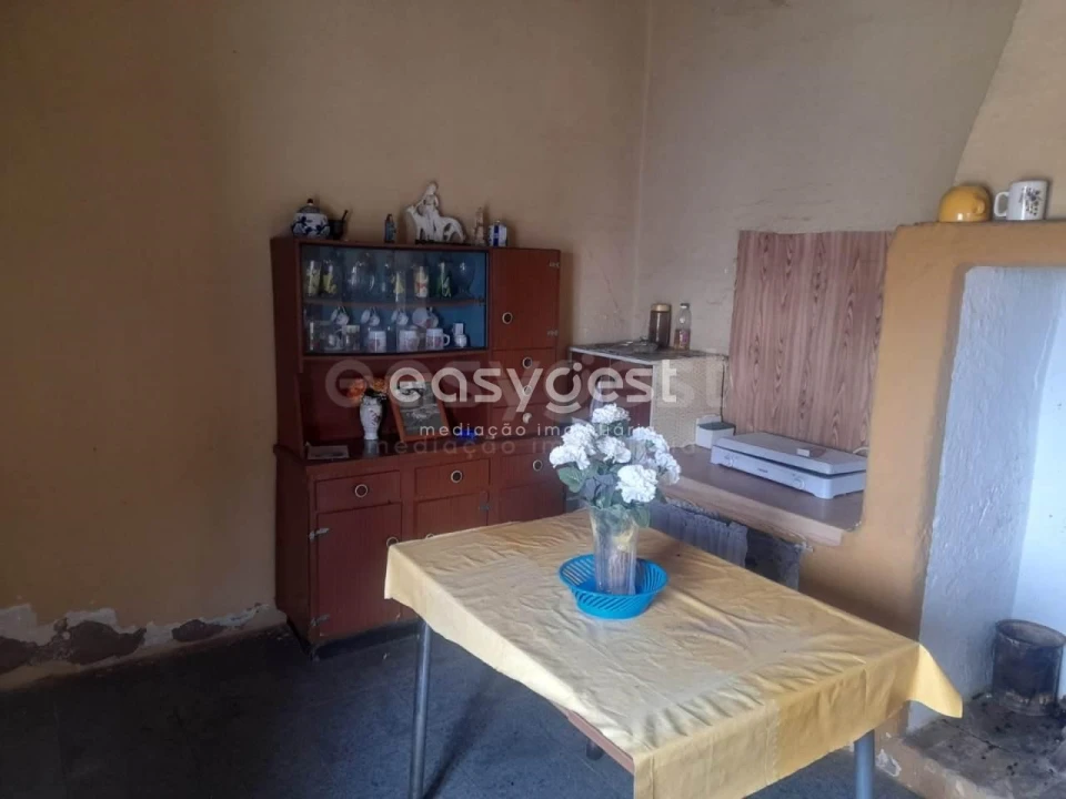 Terreno para Venda em Martim Longo Foto 34