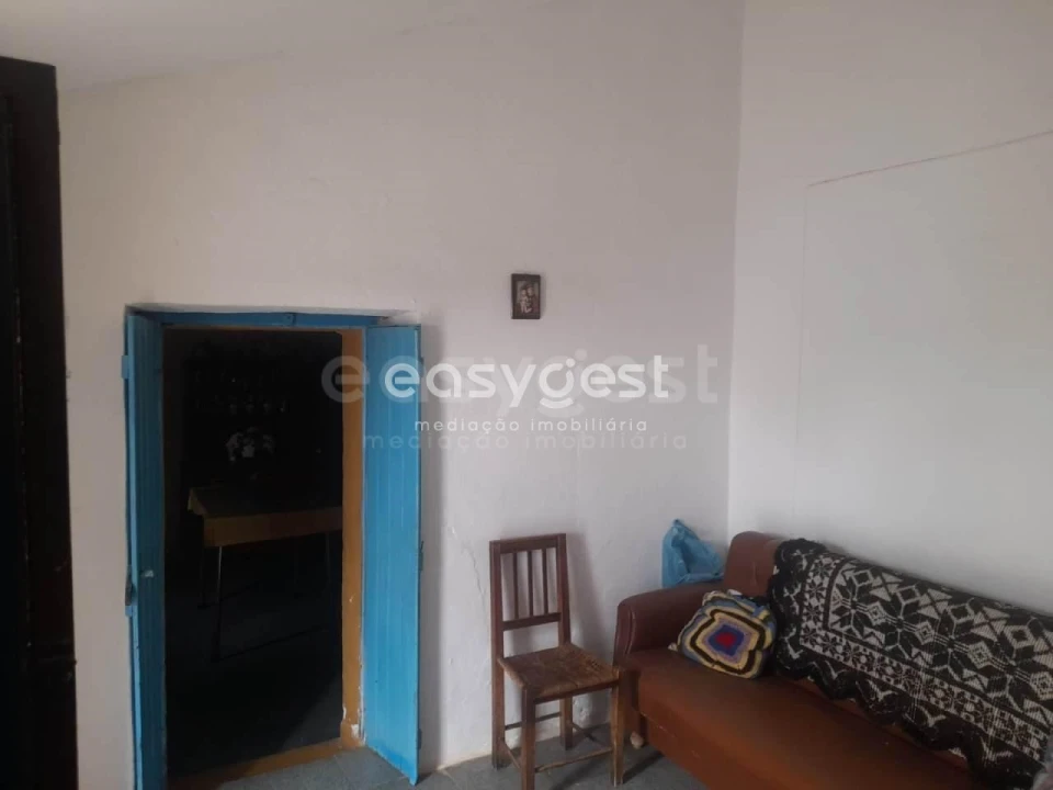 Terreno para Venda em Martim Longo Foto 41